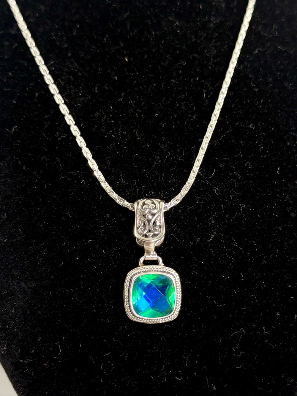 SARDA Bali Sterling Silver Blue Green Gemstone Filigree Scroll Pendant Necklace